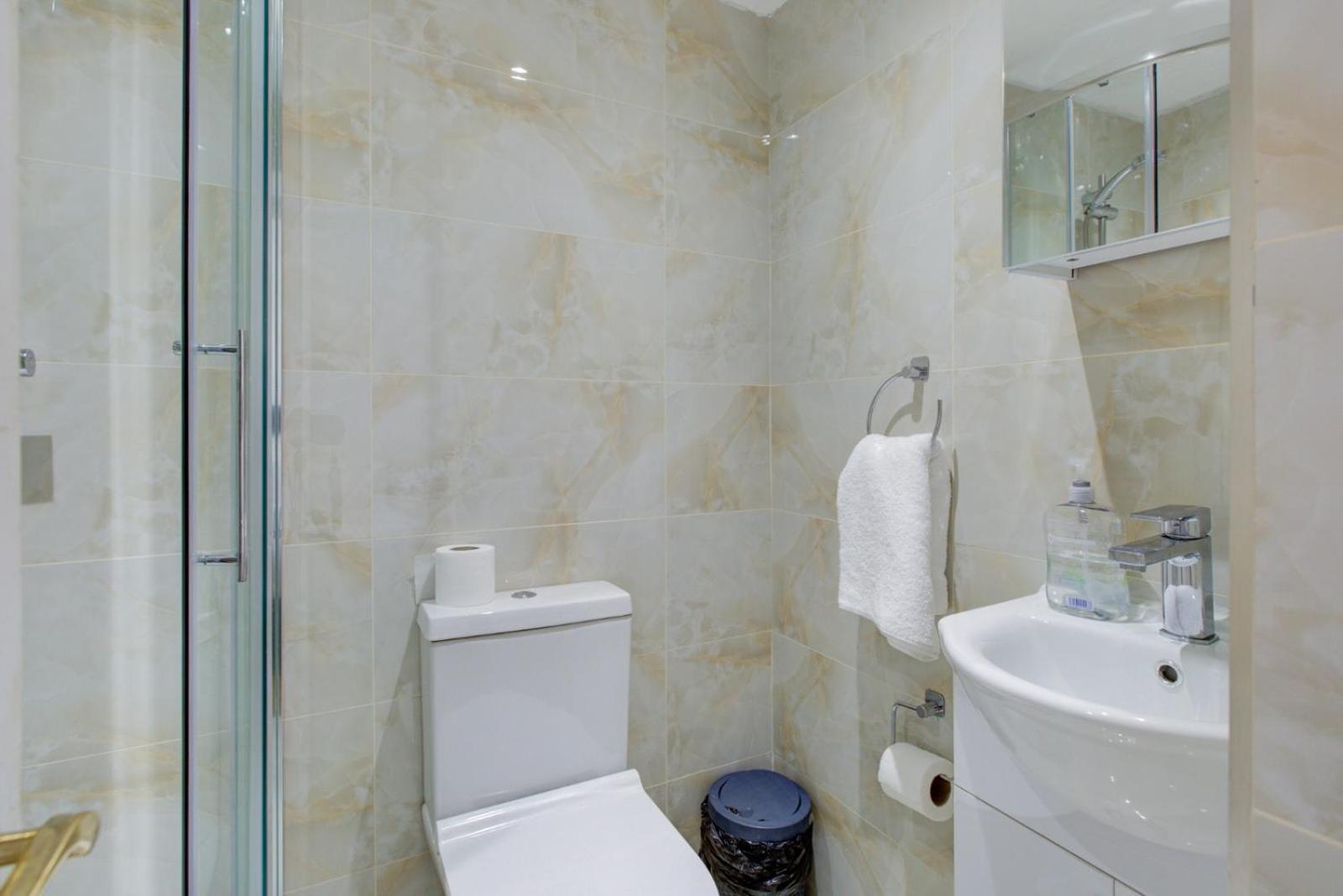 לונדון Lamont Hotel מראה חיצוני תמונה
